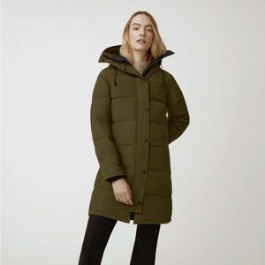 Canada Goose Shelburne Parka with Coyote Fur Trim